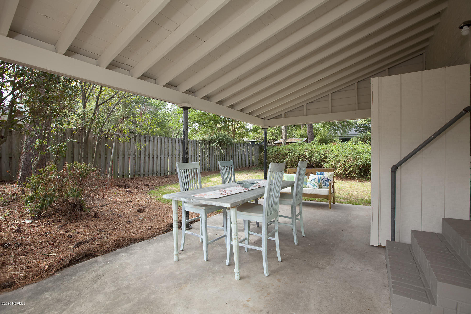2204 Camellia Drive Wilmington, NC 28403 - Photo 25 of 32 camellia 2004 10patio caroline_8502