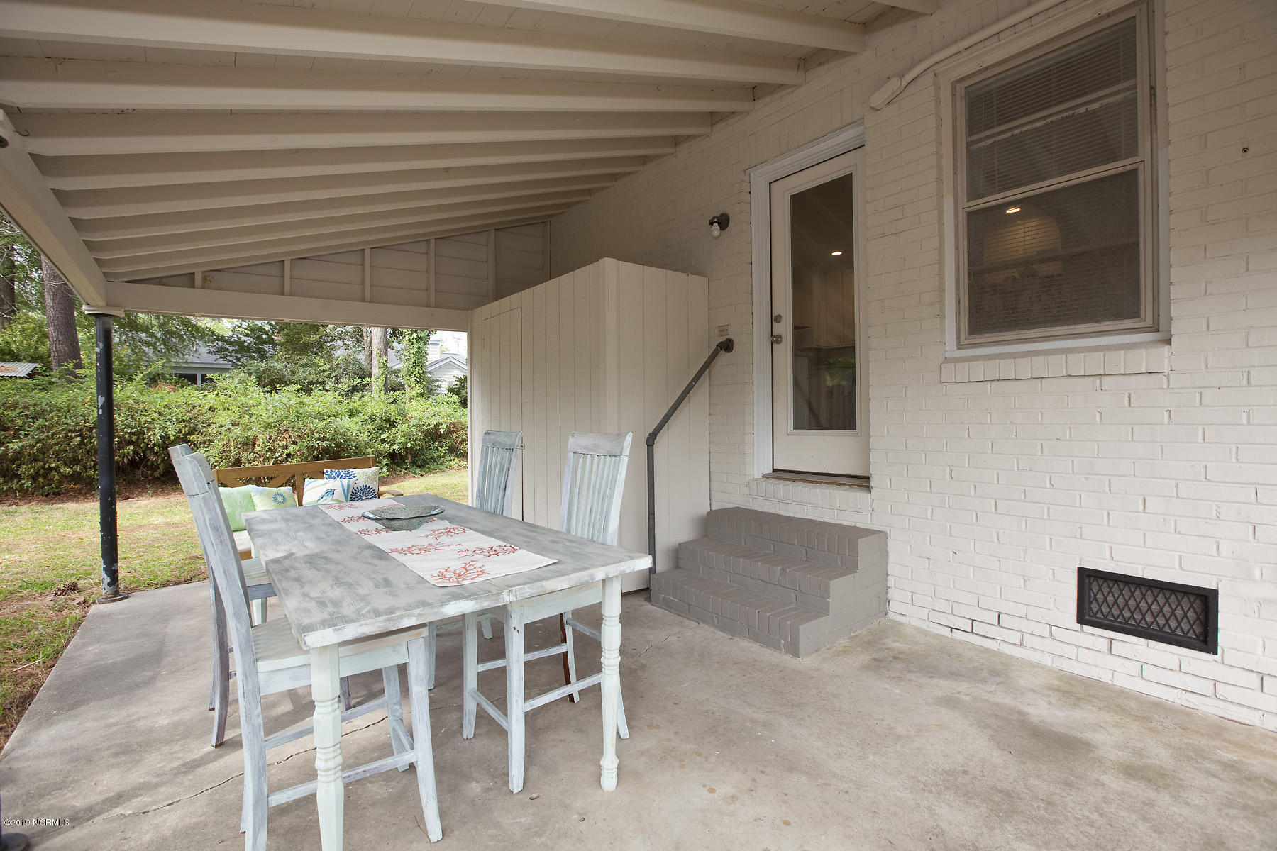 2204 Camellia Drive Wilmington, NC 28403 - Photo 27 of 32 camellia 2004 10patio caroline_8509