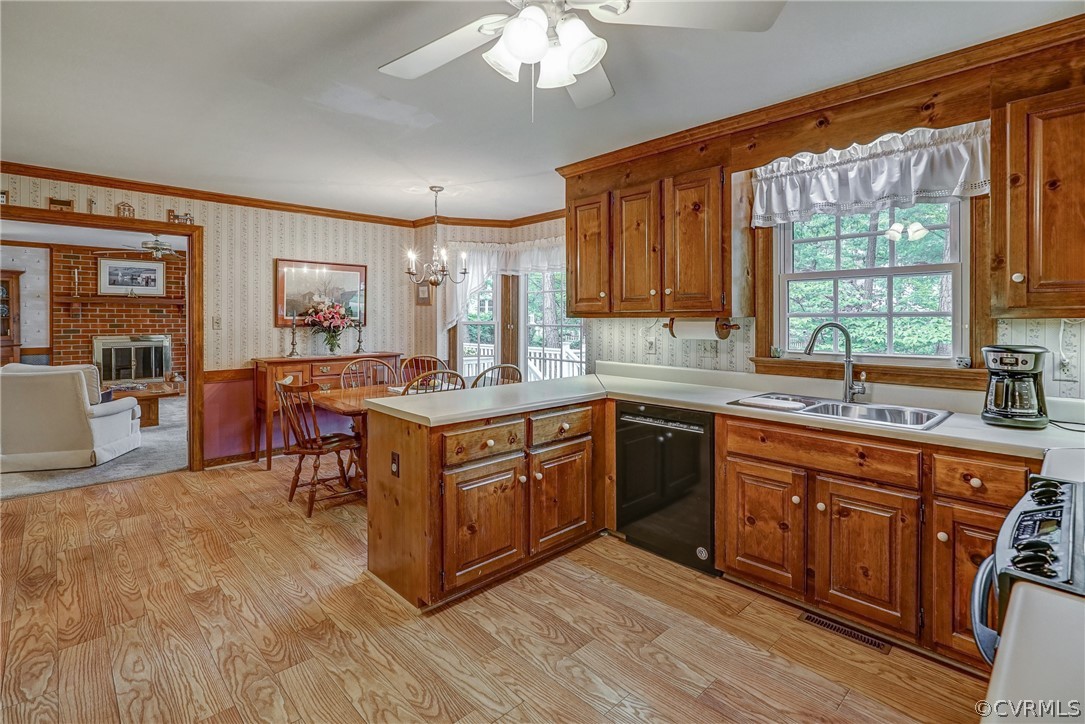2101 Stoneheather Road Henrico, VA 23238 - Photo 17 of 50 Gallery Image 17
