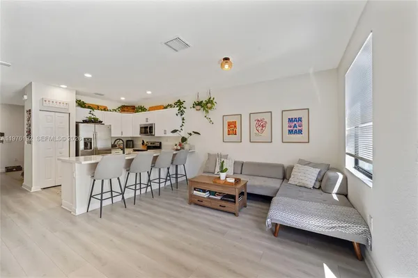 $485,000 | 10589 West 33rd Lane, Hialeah, FL 33018