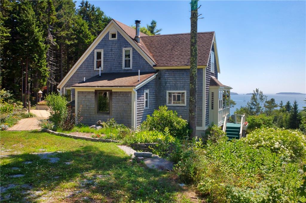 32 Stone Cove Road East Boothbay, ME 04544 - Photo 4 of 35 Exterior