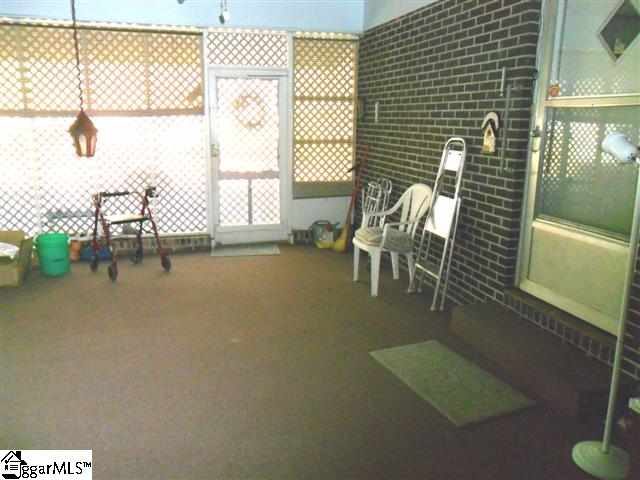 509 Fairview Road Laurens, SC 29360 - Photo 18 of 19 Gallery Image 18