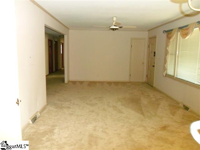 509 Fairview Road Laurens, SC 29360 - Photo 3 of 19 Gallery Image 3