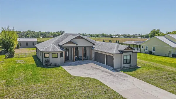 $725,000 | 32646 Wesley Way, Dade City, FL 33525