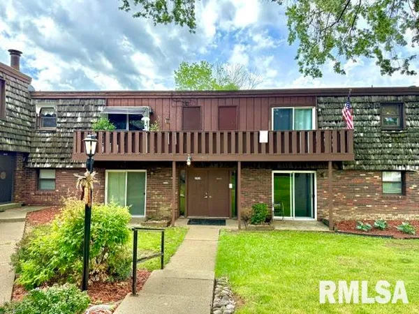 $69,900 | 1910 Jeanette Lane, Unit 8, Springfield, IL 62702