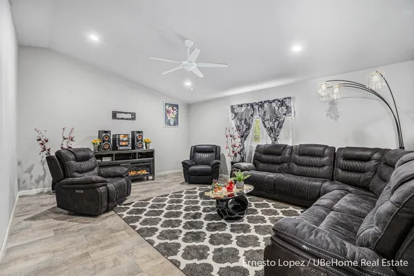$3,200 | 4061 Tributary Drive, Rockford, MI 49341