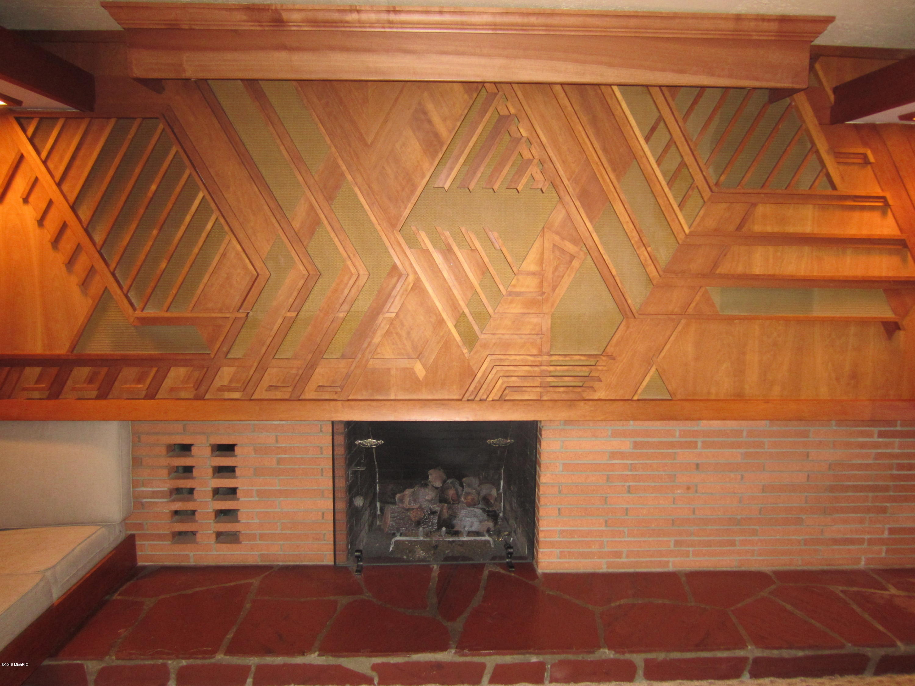 32 West Minges Road Battle Creek, MI 49015 - Photo 14 of 65 Fireplace