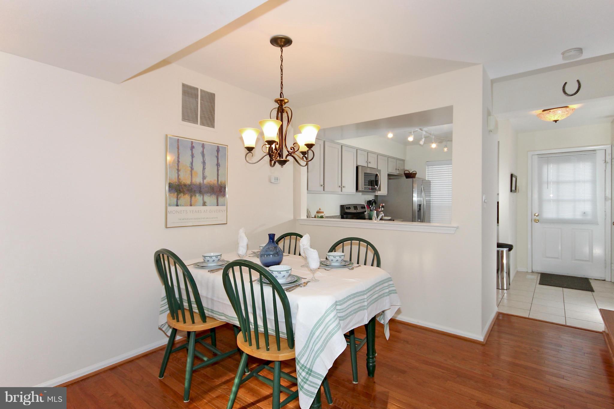 2004 Derby Ridge Lane, Unit 410 Silver Spring, MD 20910 - Photo 6 of 22 Dining Room