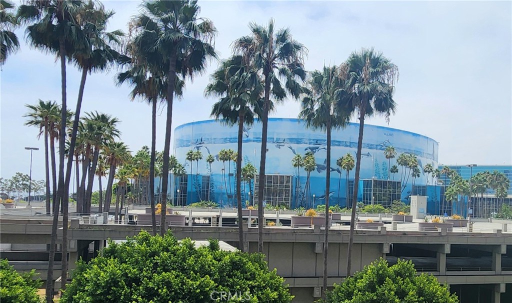 388 East Ocean Boulevard, Unit 206 Long Beach, CA 90802 - Photo 41 of 43 a view of outdoor space with swimming pool
