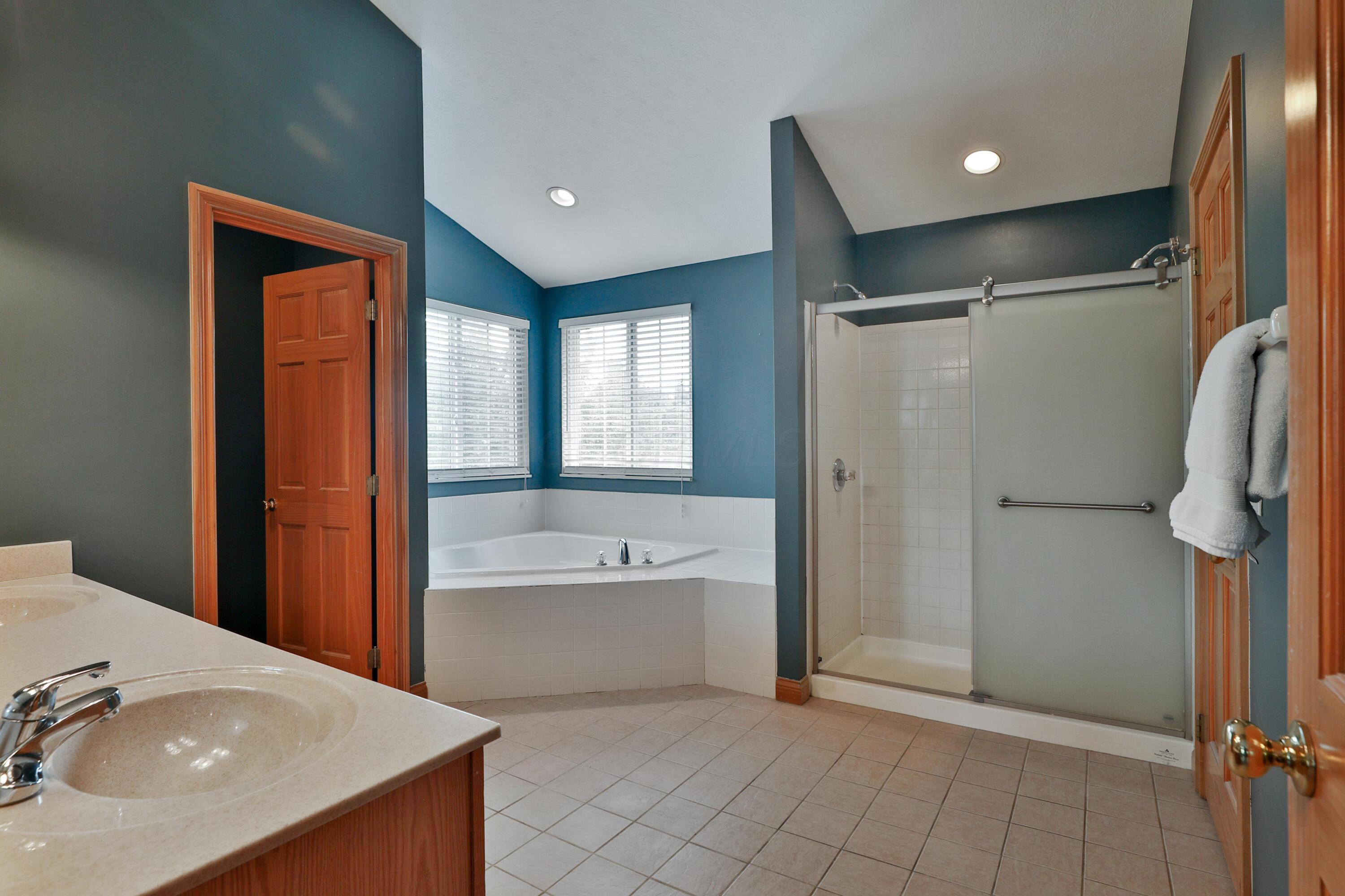 573 River Trace Road Westerville, OH 43081 - Photo 39 of 59