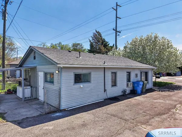 $299,000 | 640 East Cedar Street, Pocatello, ID 83201