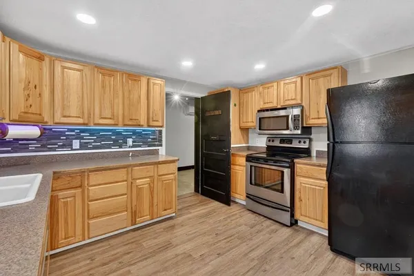 $299,000 | 640 East Cedar Street, Pocatello, ID 83201