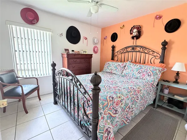 $2,500 | 954 Northwest 14th Street, Florida City, FL 33034
