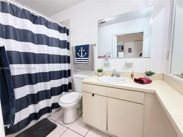 $2,500 | 954 Northwest 14th Street, Florida City, FL 33034
