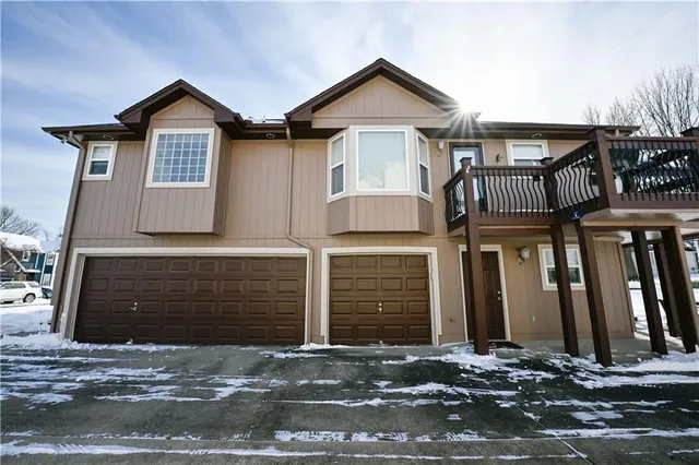 $525,000 | 5118 Pelican Point, Lee's Summit, MO 64082