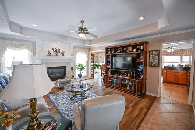 $525,000 | 5118 Pelican Point, Lee's Summit, MO 64082