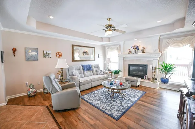 $525,000 | 5118 Pelican Point, Lee's Summit, MO 64082