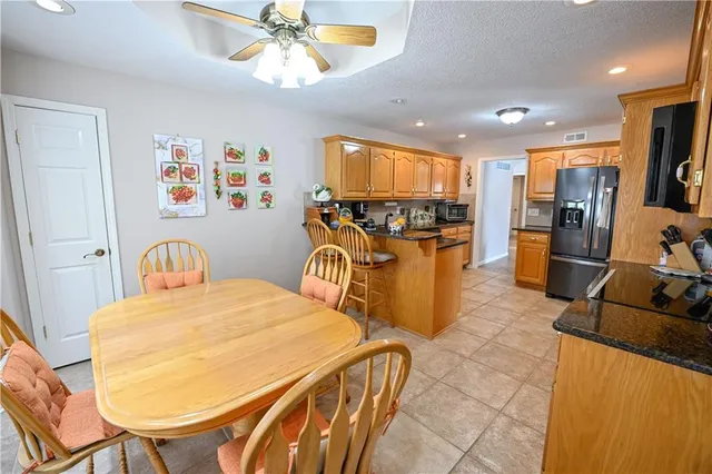 $525,000 | 5118 Pelican Point, Lee's Summit, MO 64082