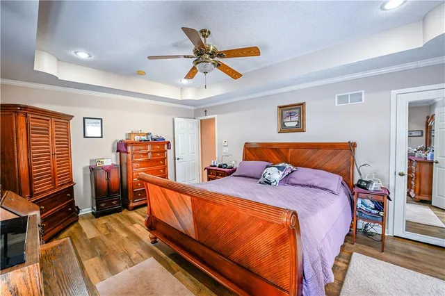 $525,000 | 5118 Pelican Point, Lee's Summit, MO 64082