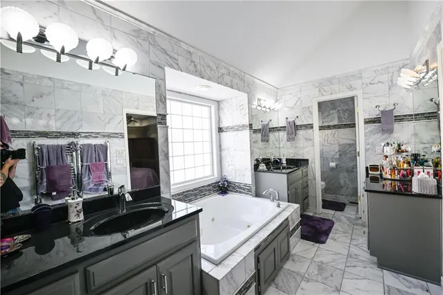 $525,000 | 5118 Pelican Point, Lee's Summit, MO 64082