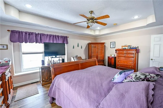 $525,000 | 5118 Pelican Point, Lee's Summit, MO 64082