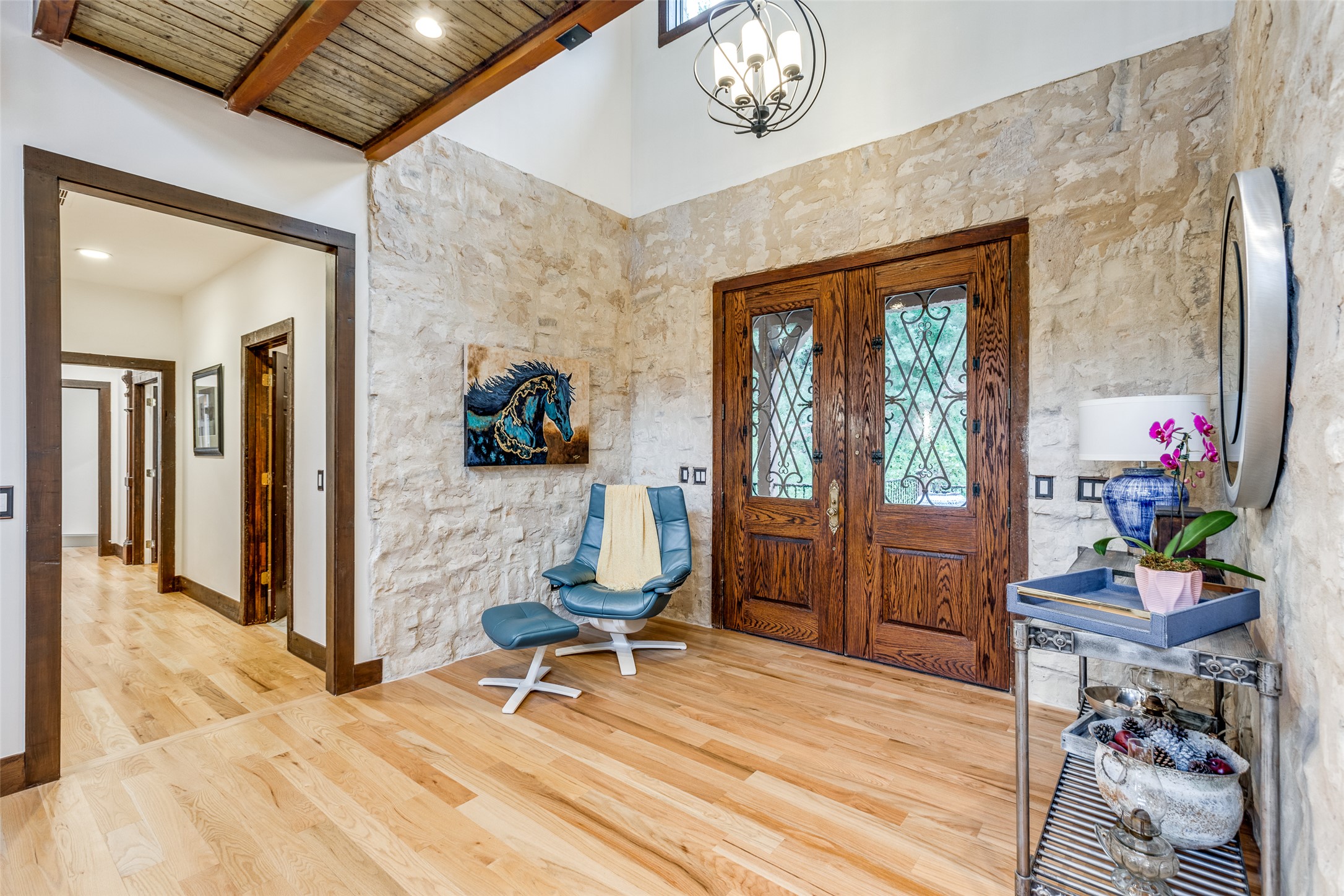608 Innwood Drive Georgetown, TX 78628 - Photo 7 of 40 Inviting , bright and open foyer