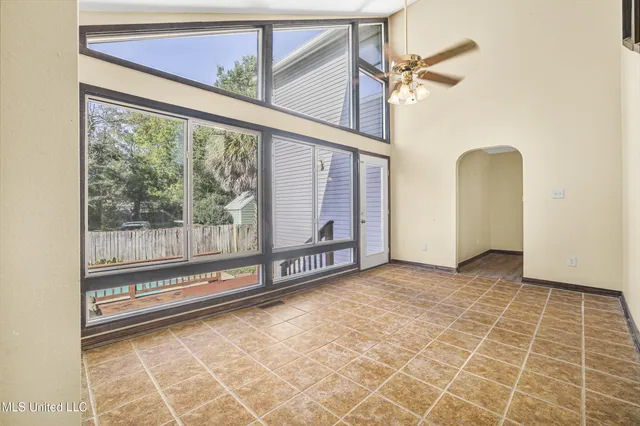 $2,400 | 4409 Shadow Wood Circle, Pascagoula, MS 39581