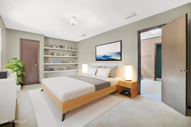 $2,400 | 4409 Shadow Wood Circle, Pascagoula, MS 39581