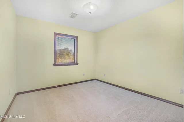 $2,400 | 4409 Shadow Wood Circle, Pascagoula, MS 39581