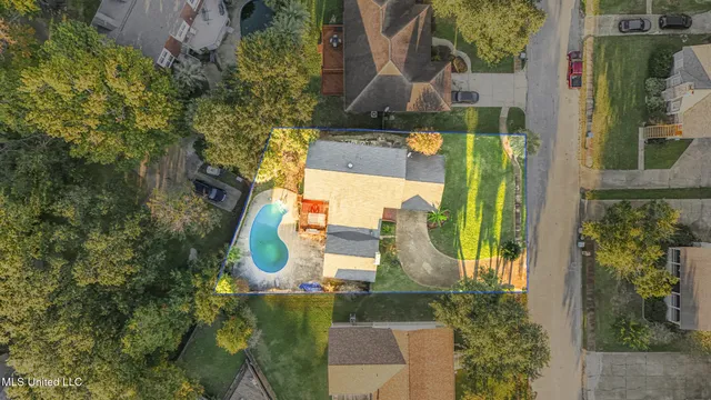 $2,400 | 4409 Shadow Wood Circle, Pascagoula, MS 39581