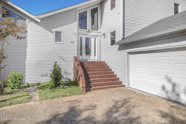 $2,400 | 4409 Shadow Wood Circle, Pascagoula, MS 39581