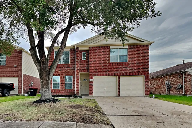 $2,195 | 14906 Sugarhollow Drive, Sugar Land, TX 77498