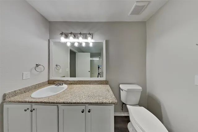 $2,195 | 14906 Sugarhollow Drive, Sugar Land, TX 77498