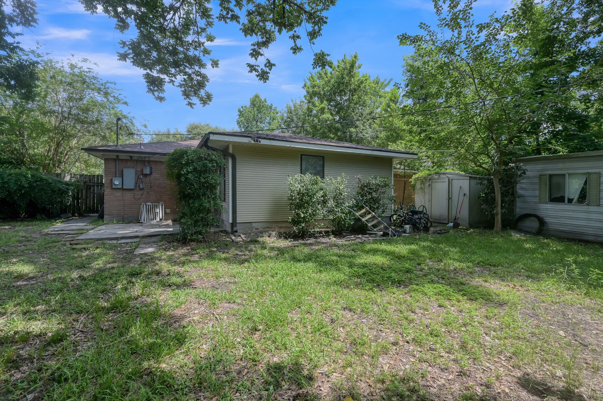 405 Wilson Road Conroe, TX 77301 - Photo 28 of 29