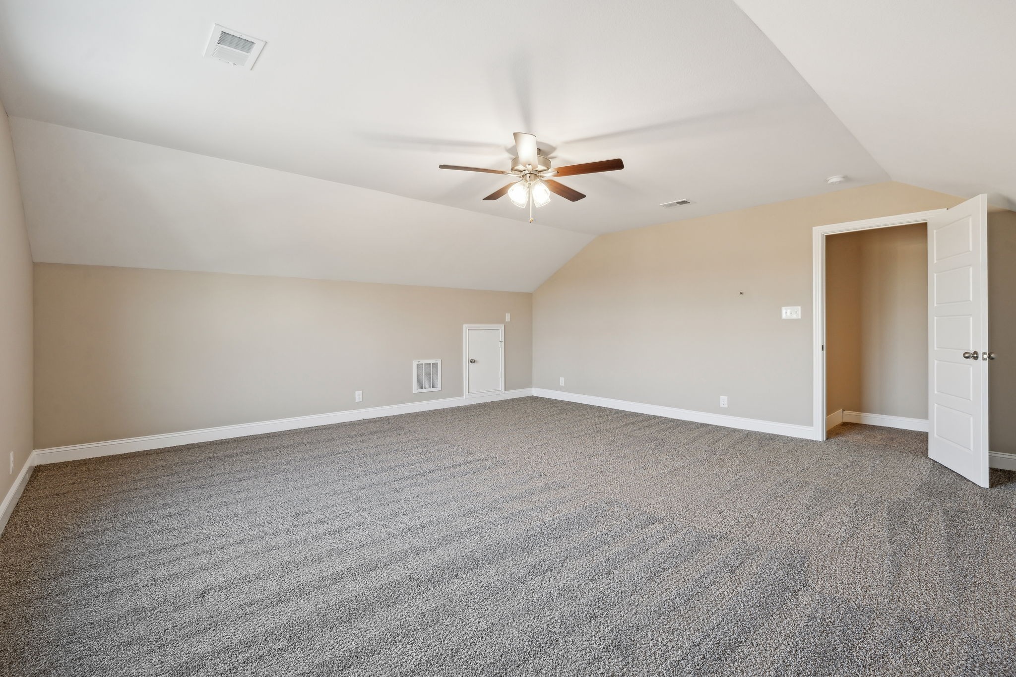 1271 Racker Drive Clarksville, TN 37043 - Photo 27 of 36 wooden floor in an empty room