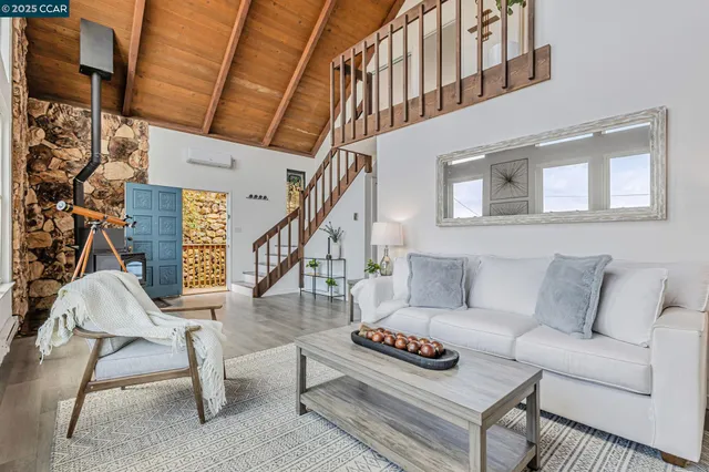 $1,680,000 | 290 Olympian Way, Pacifica, CA 94044