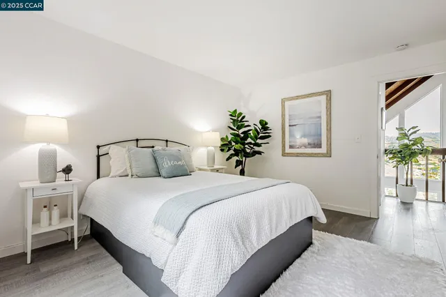 $1,680,000 | 290 Olympian Way, Pacifica, CA 94044