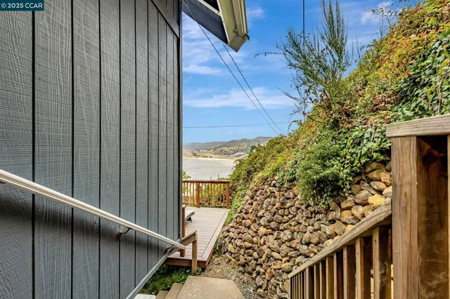 $1,680,000 | 290 Olympian Way, Pacifica, CA 94044