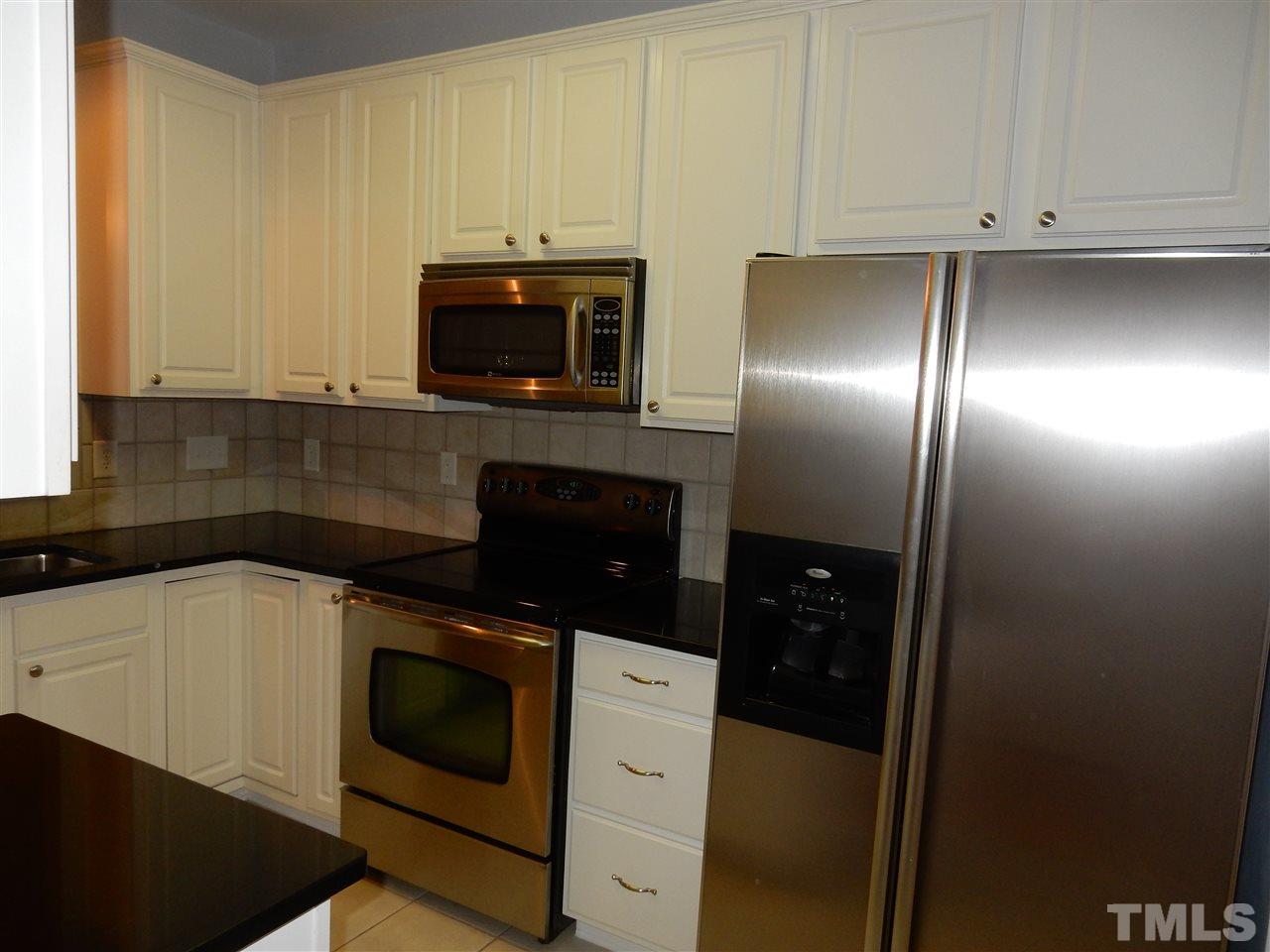 7862 Silverthread Lane Raleigh, NC 27617 - Photo 7 of 23