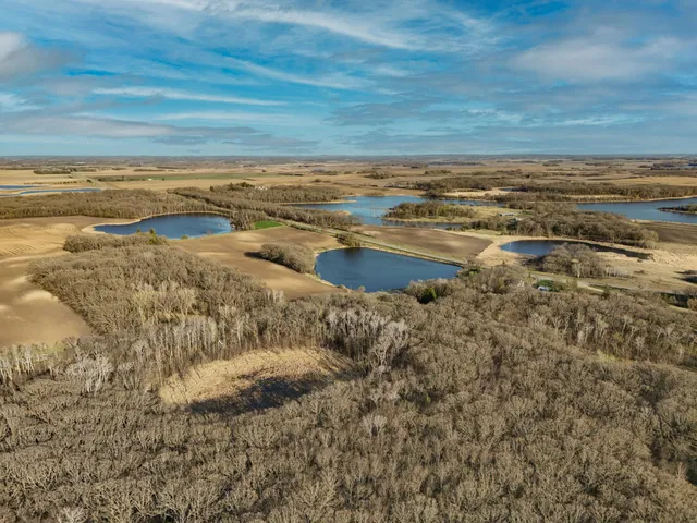 $99,900 | 30 D Pelican Rapids, Pelican Rapids, MN 56572