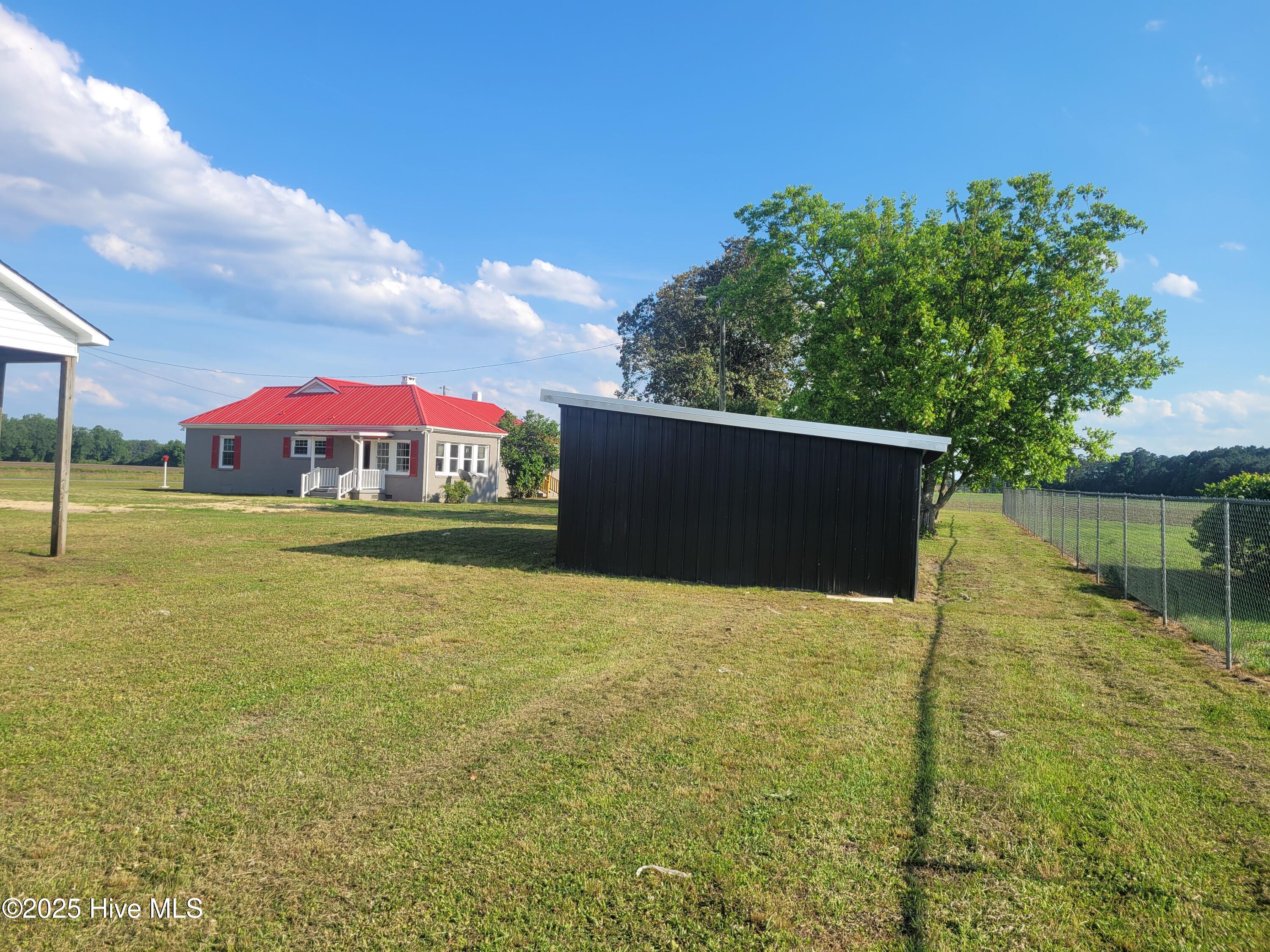 4384 Race Track Road Kinston, NC 28501 - Photo 32 of 40 20250506_172007