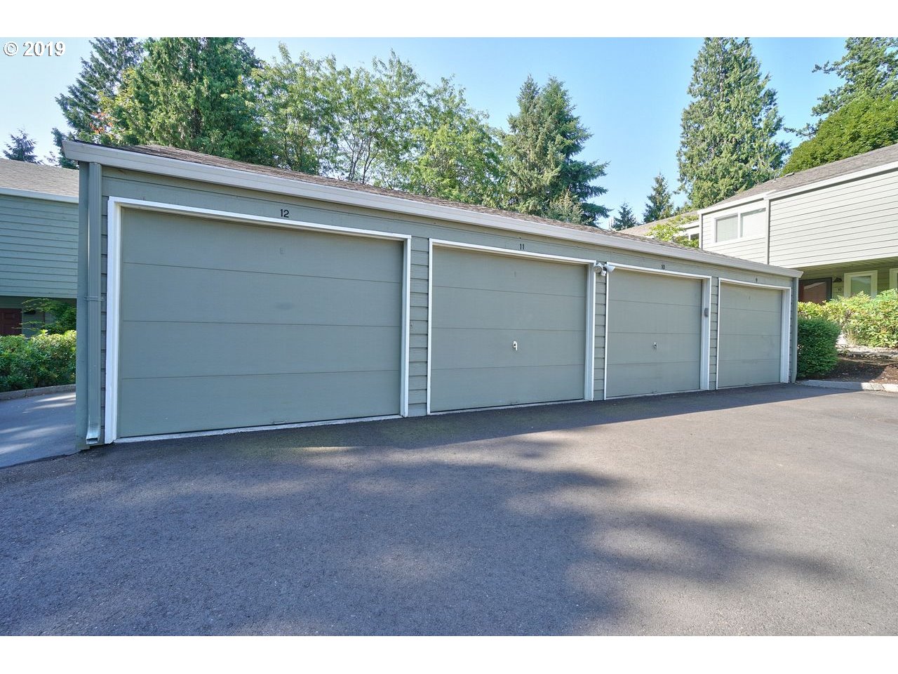 4880 Southwest Scholls Ferry Road, Unit 12 Portland, OR 97225 - Photo 3 of 26 Gallery Image 3