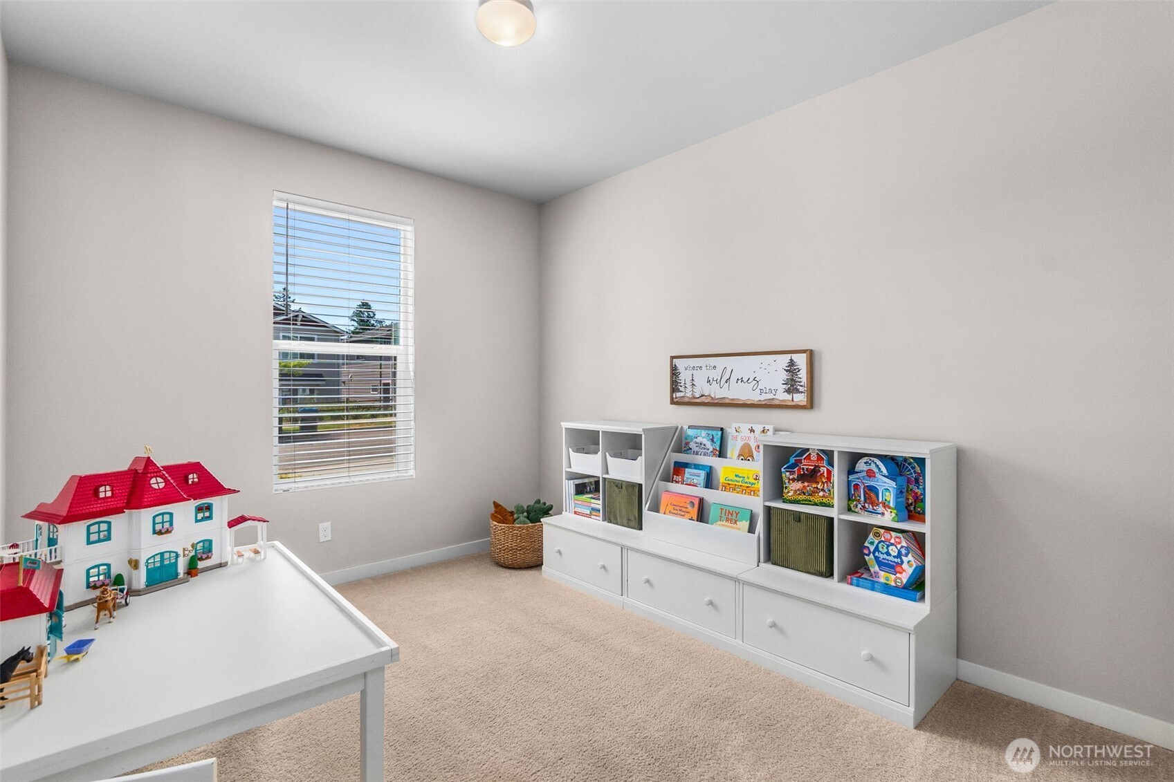 2022 Mayes Road Southeast Lacey, WA 98503 - Photo 8 of 32