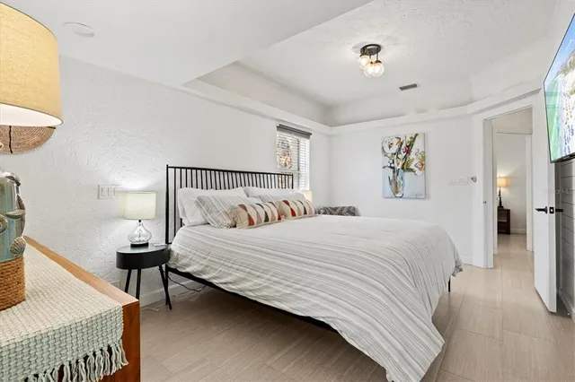 $10,000 | Undisclosed Address, Sarasota, FL 34237