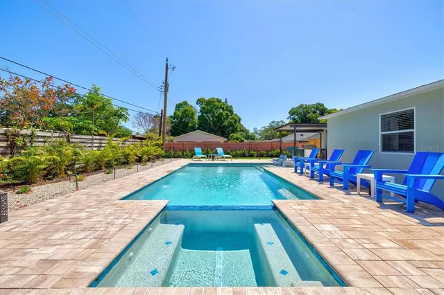 $10,000 | Undisclosed Address, Sarasota, FL 34237