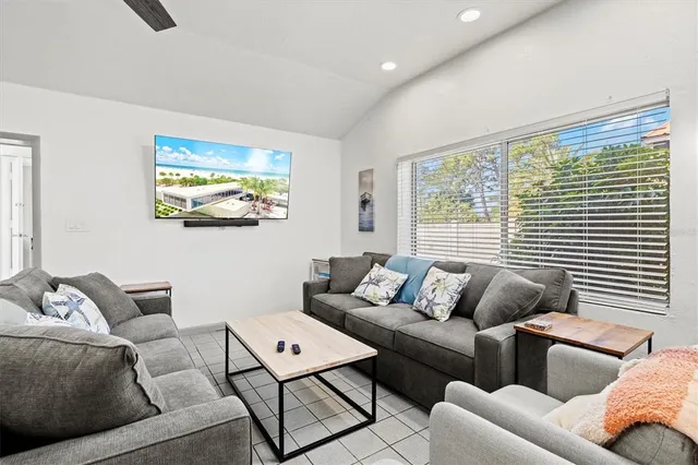 $10,000 | Undisclosed Address, Sarasota, FL 34237