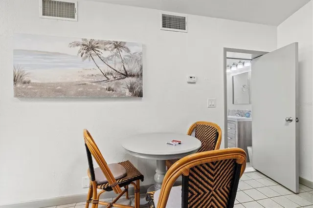 $10,000 | Undisclosed Address, Sarasota, FL 34237