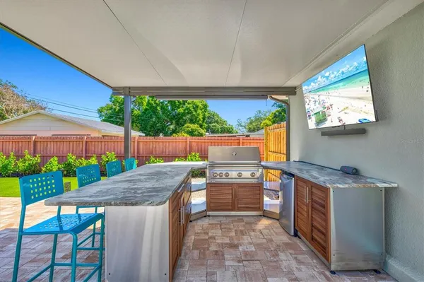 $10,000 | Undisclosed Address, Sarasota, FL 34237