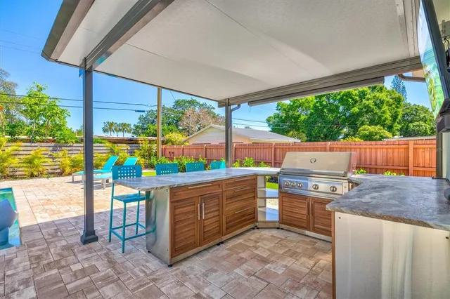 $10,000 | Undisclosed Address, Sarasota, FL 34237