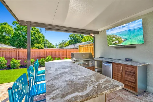 $10,000 | Undisclosed Address, Sarasota, FL 34237